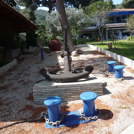 Saronikos Residences * Sofikón